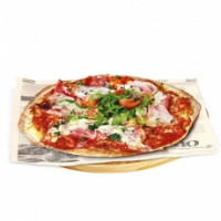 Պրոշուտտո և մեղրով թխած խոզապուխտ տորտիլա պիցցա